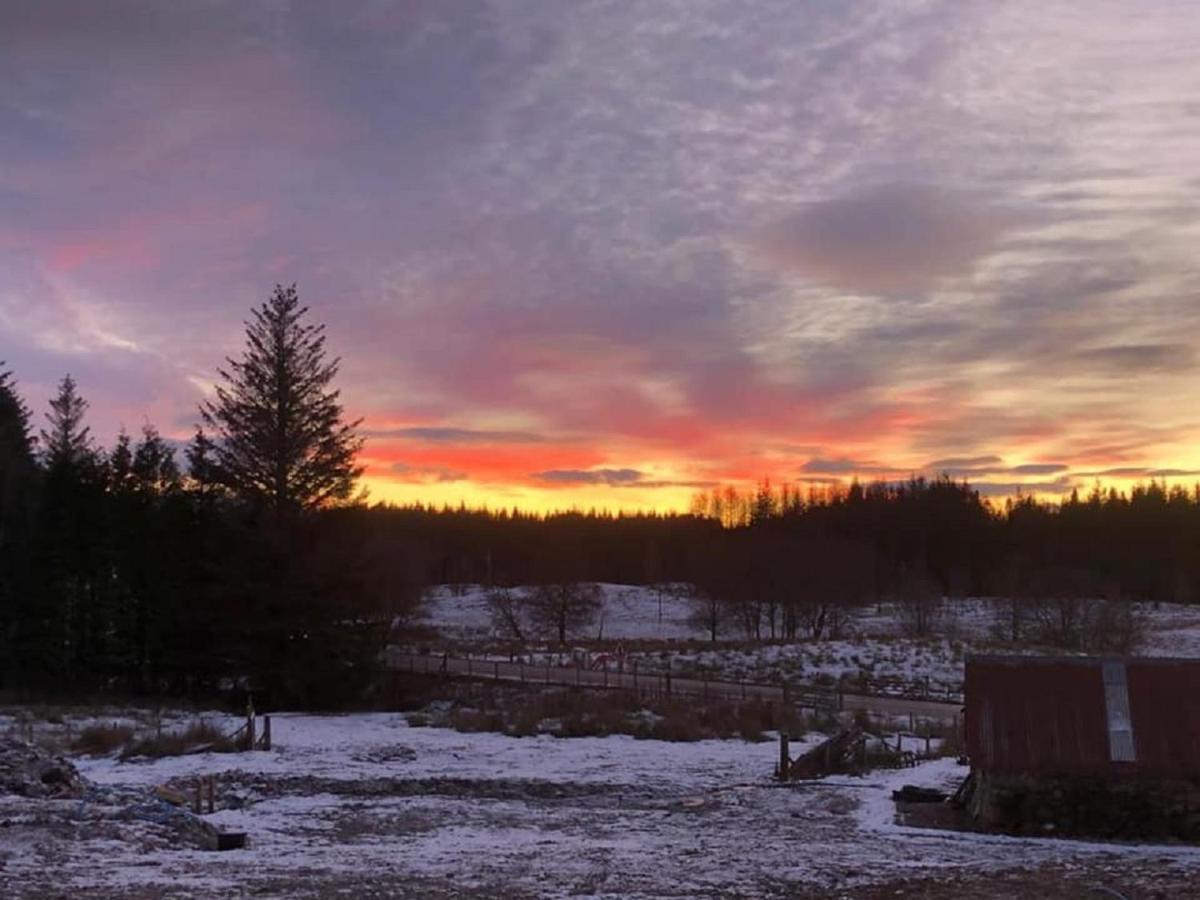 Stronaba Croft Cabins Spean Bridge Eksteriør bilde