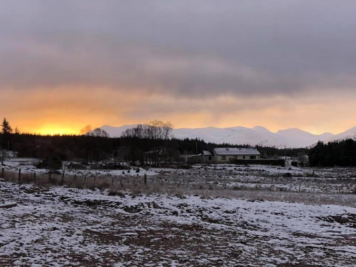Stronaba Croft Cabins Spean Bridge Eksteriør bilde